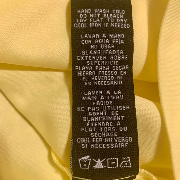 NWT Jax Black Label size 2, 3D floral yellow! - Picture 6 of 7